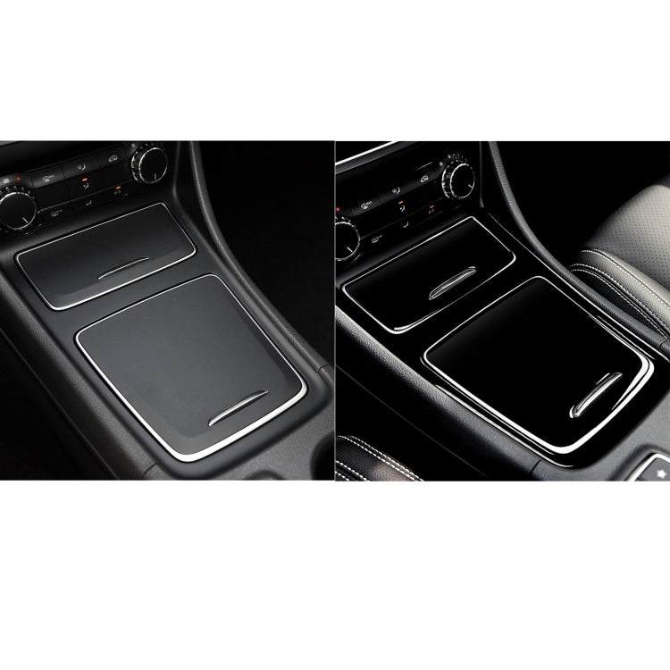 Mercedes-Benz Central Control Panel Decorative Sticker – A-Class, CLA & GLA (2013-2018) – Universal Fit for Left and Right Drive