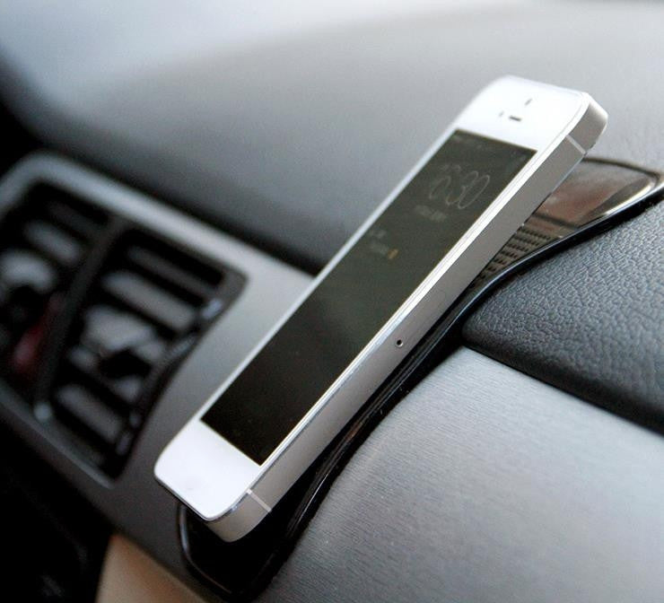 Car Dashboard Anti-Slip Mat for Phones and Gadgets - 18.2x12x0.2cm