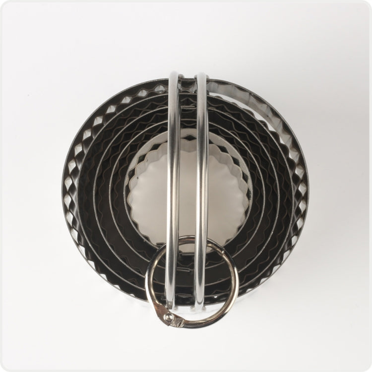 5 in 1 Stainless Steel Circular Wave Pattern Biscuit Cutter Set With Handle Fondant Tool