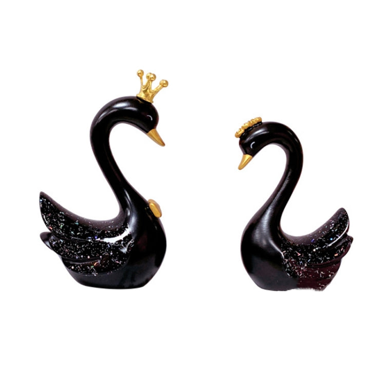 Pair of Elegant Swan Resin Figurines for Cake and Car Decoration – Perfect for Birthdays and Valentine's Day