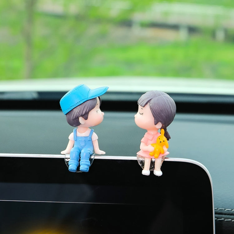Charming Kissing Couple Car Decoration Doll – PVC Hand-Painted Elegance