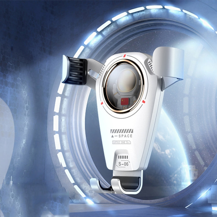 Gravity-Defying Car Phone Holder with Rotating Bracket for Effortless Access