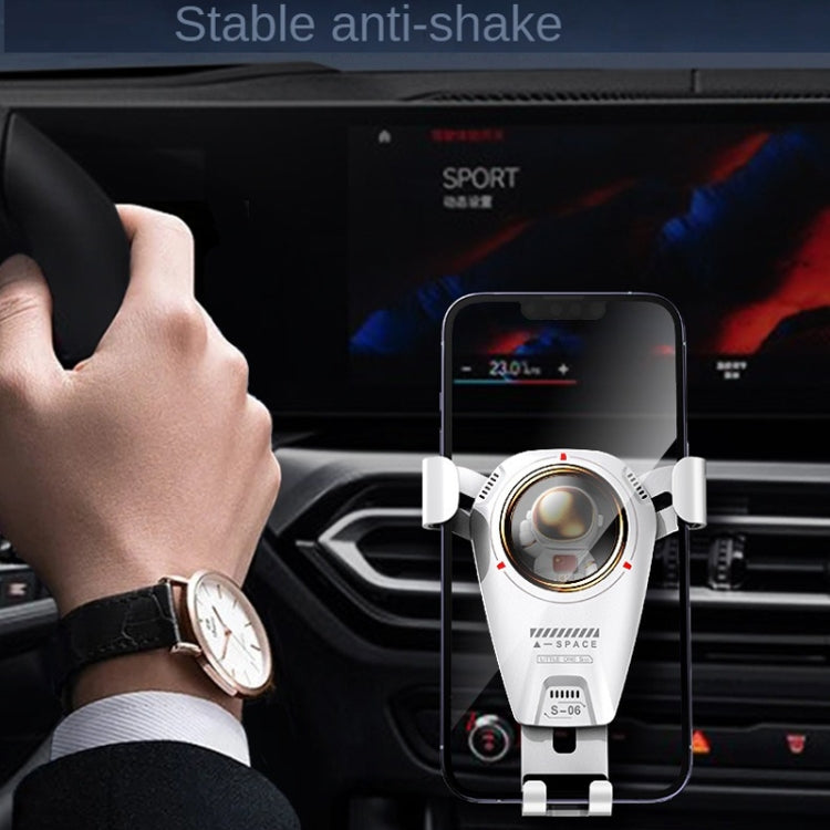 Gravity-Defying Car Phone Holder with Rotating Bracket for Effortless Access