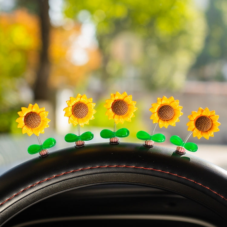 5pcs /Set Cute Sunflower Car Ornament Car Center Console Shaking Flowers Decoration