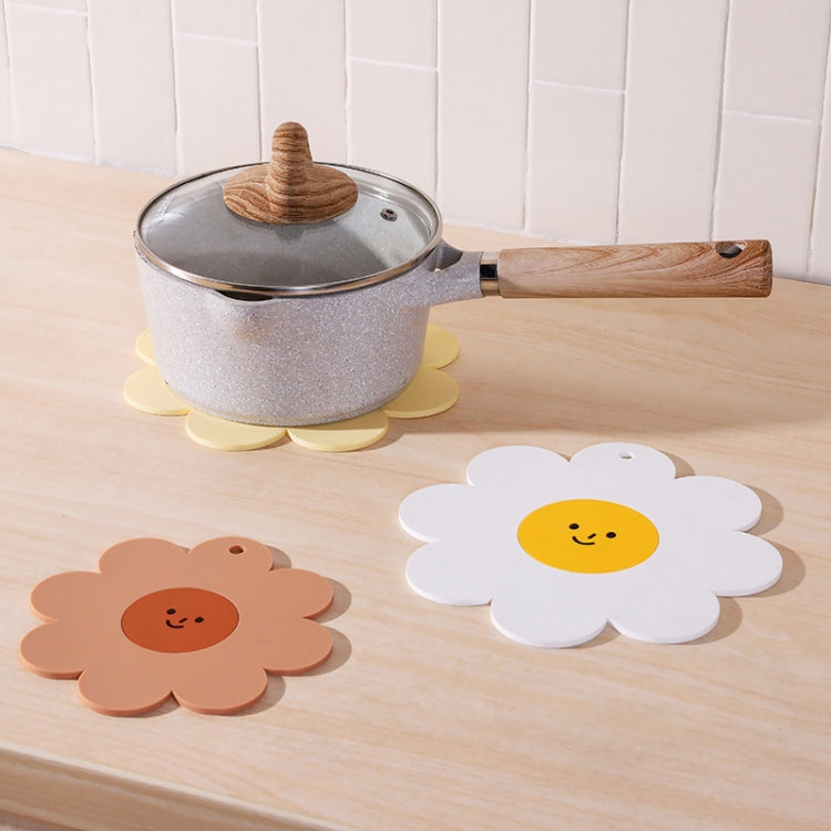 Sunflower Cute PVC Heat Insulation Mat Household High Temperature Resistant Table Pad