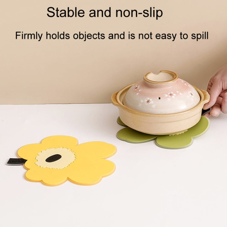 2pcs / Set Household Leaf Heat Insulation Mat Kitchen High Temperature Resistant Baking Placemats