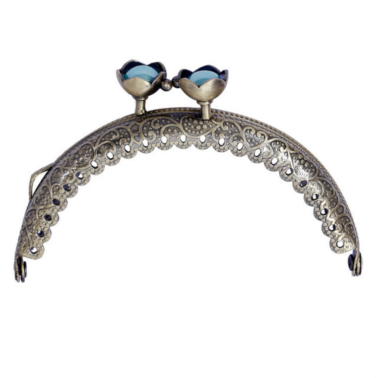 85mm Metal Half Circle Embossed Retro Bag Accessories，Random Color Delivery